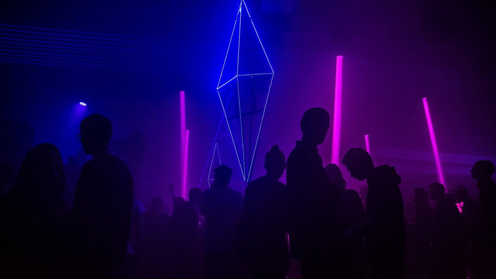 Afro House Music: Origins, Artists & Essential Tracks